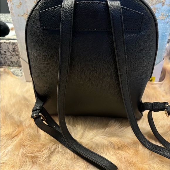 Michael kors backpack - Picture 3 of 7